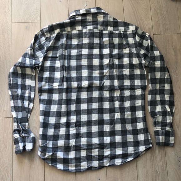 Uniqlo Flannel Shirt - Picture 2 of 6